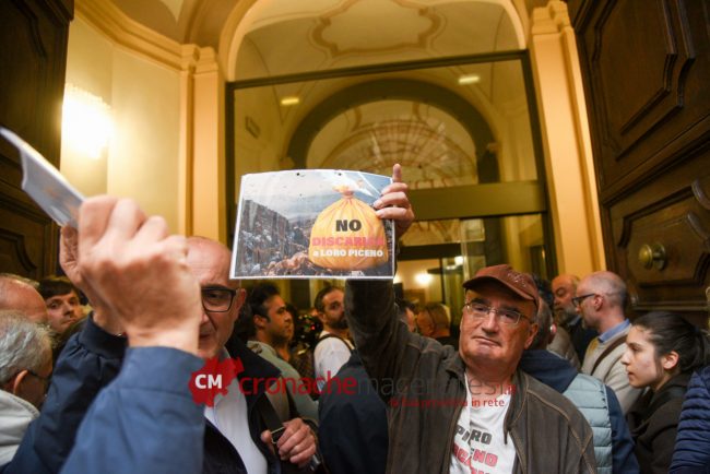 Provincia_Protesta_Discarica_Rifiuti_FF-8