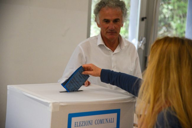 Via Panfilo_Voatazione Seggi_FF-9