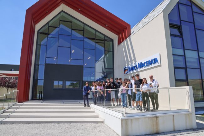 educazione finanziaria banca macerata 4