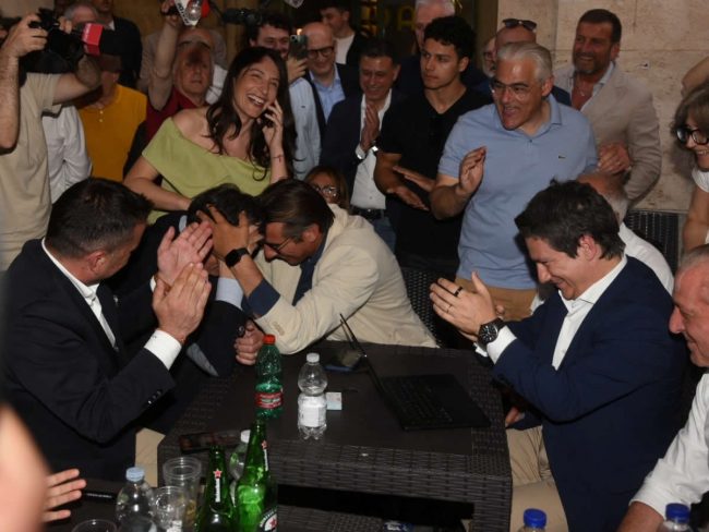 esultanze centro destra elezioni 5