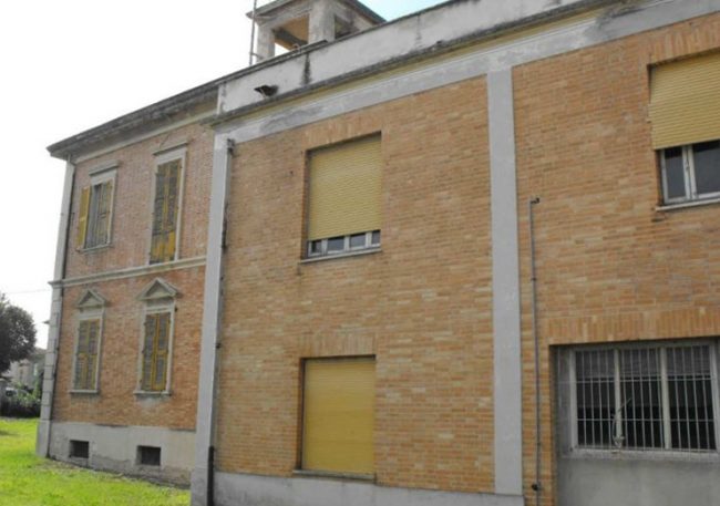 ex ipsia porto potenza ircer villino liberty (4)