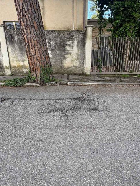 marciapiedi viale indipendenza (17)