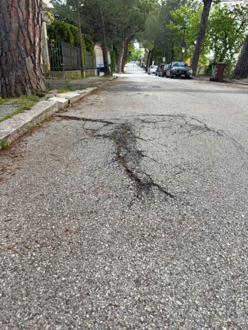 marciapiedi viale indipendenza (20)