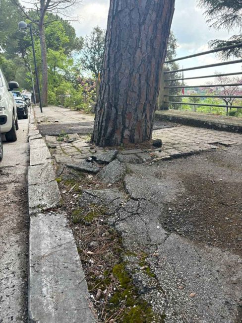 marciapiedi viale indipendenza (21)