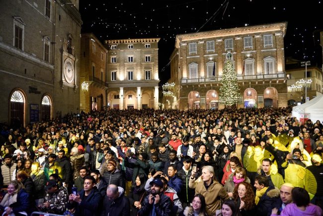 riccardo sacchi - capodanno macerata 2024