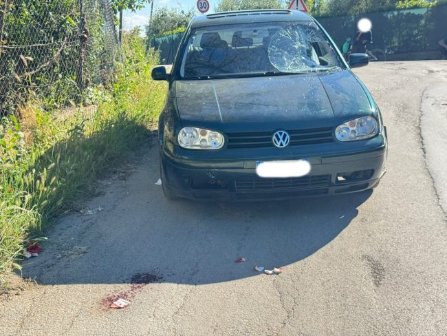 scontro auto bici (3)