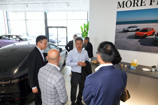 visita console cinese zhou limiao da eusebi donfeng - civitanova - FDM (1)