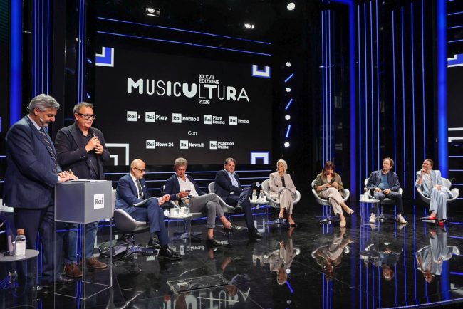 Conf stampa Rai Musicultura Giulianelli Nannipieri direttori Rai e Carolina Di Domenico