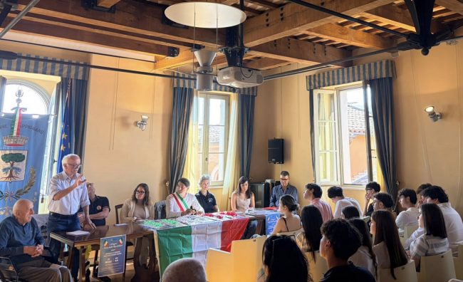 Consegna Costituzione ai giovani di Appignano _n
