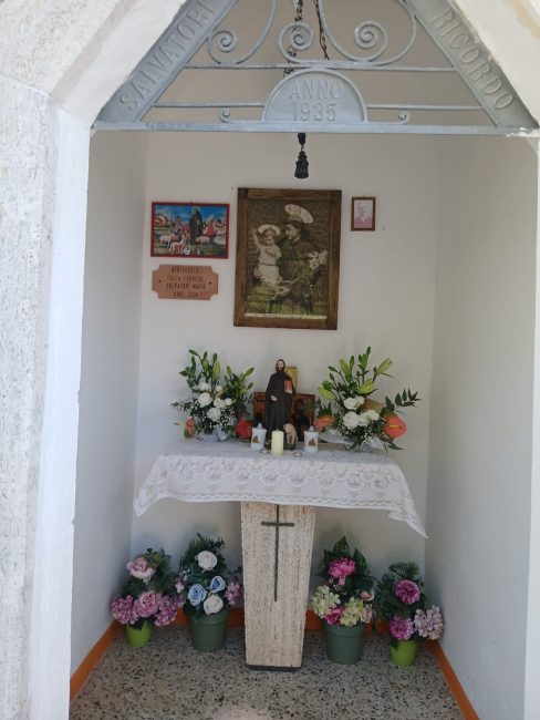 Edicola Sant'Elena9