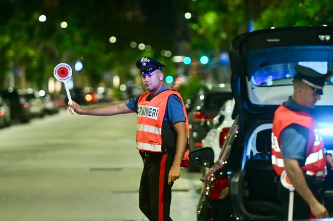 carabinieri controlli lungomare sabato sera civitanova (11)
