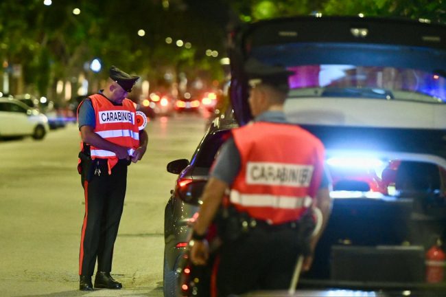carabinieri controlli lungomare sabato sera civitanova (9)