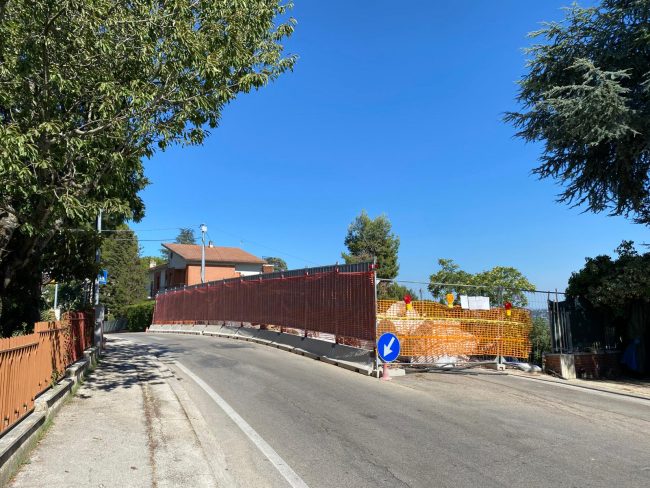 chiusura via cincinelli