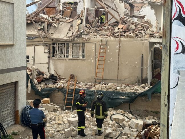 esplosione casa porto sant'elpidio (7)