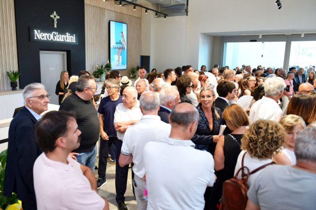 inaugurazione factory store nero giardini - campiglione di fermo - FDM (13)