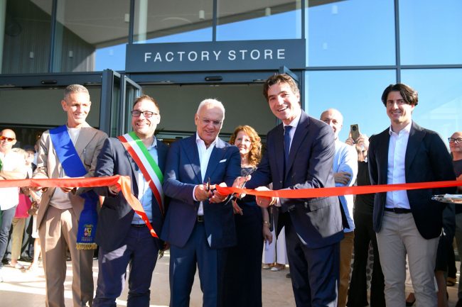 inaugurazione factory store nero giardini - campiglione di fermo - FDM (20)