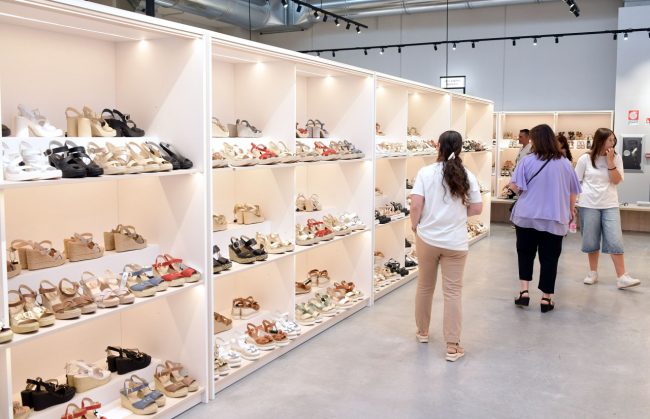 inaugurazione factory store nero giardini - campiglione di fermo - FDM (8)