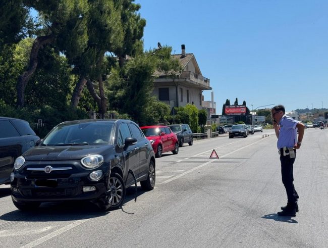 incidente auto moto adriatica (2)