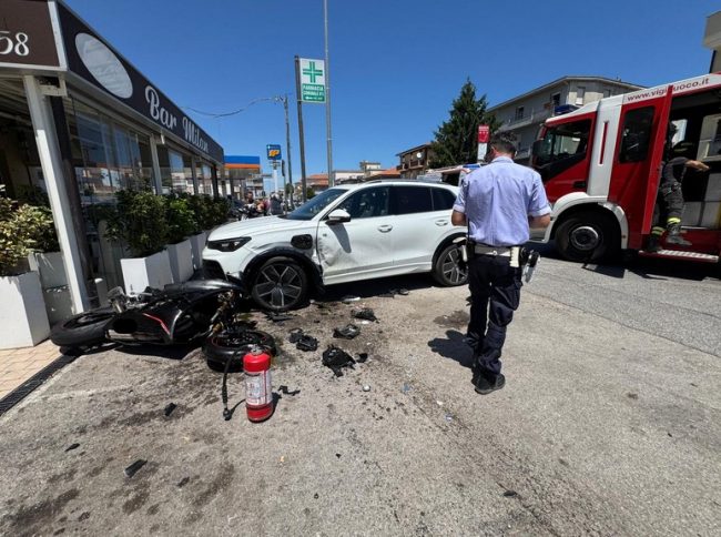 incidente auto moto adriatica (4)