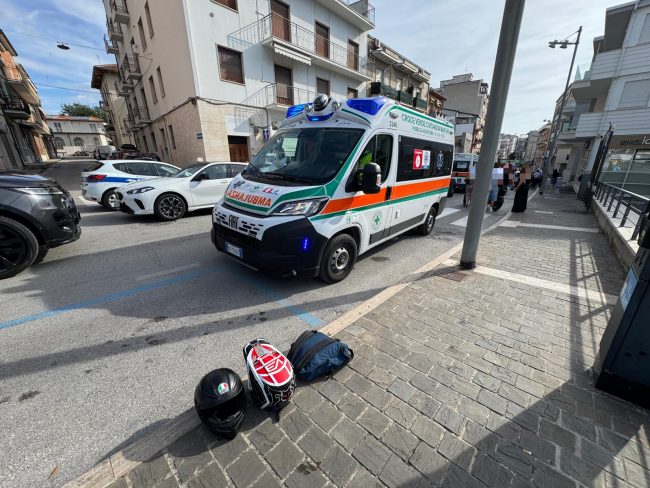 incidente moto via cecchetti (4)