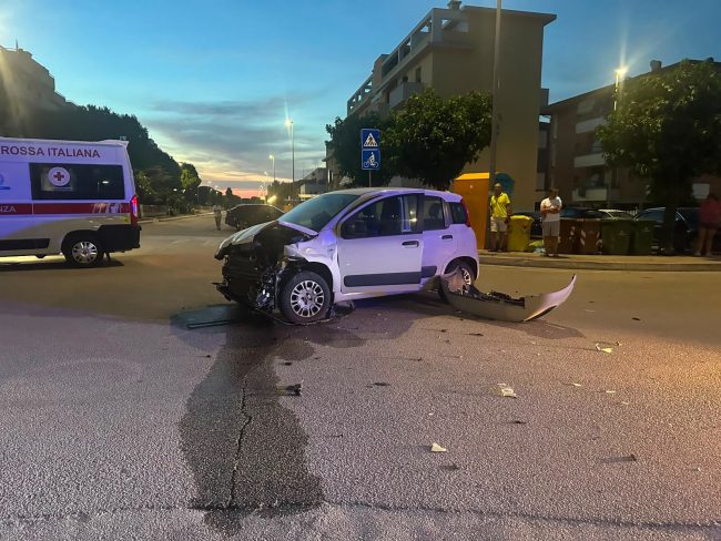 incidente notte porto potenza (1)