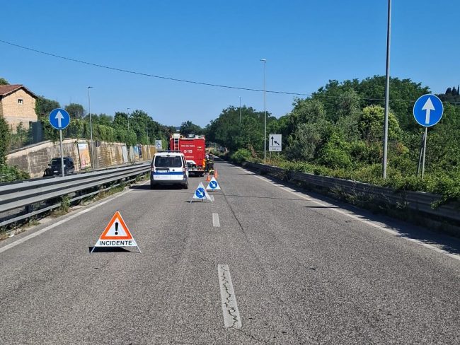 incidente via martiri delle foibe macerata (2)