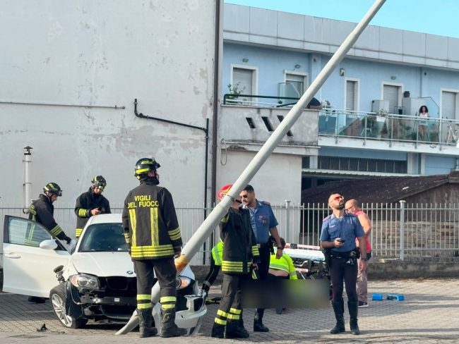 incidente via martiri di belfiore civitanova (2)