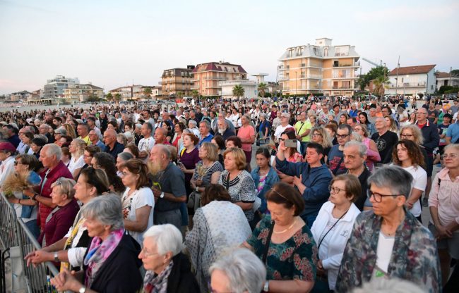 messa di san giovanni all'alba in spiaggia - lungomare nord civitanova - FDM (10)