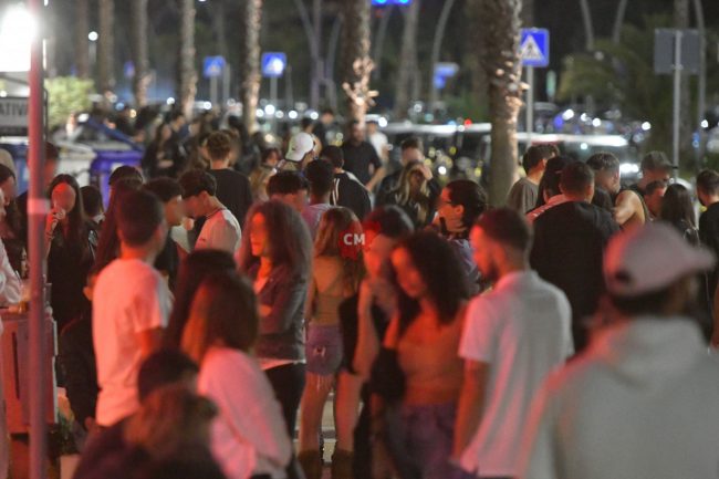 movida lungomare sud affollato - civitanova -FDM (1)