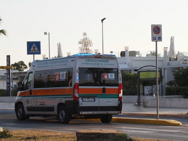 sabato sera lungomare civitanova polizia carabinieri (9)