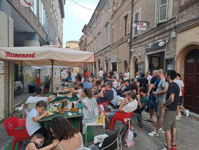 Il Bar Ezio durante le partite dell'Italia