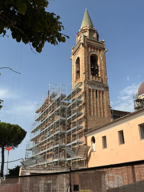 Iniziato cantiere Santissimo Crocifisso Treia (1)