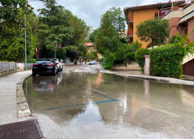 allagamenti pioggia macerata (2)