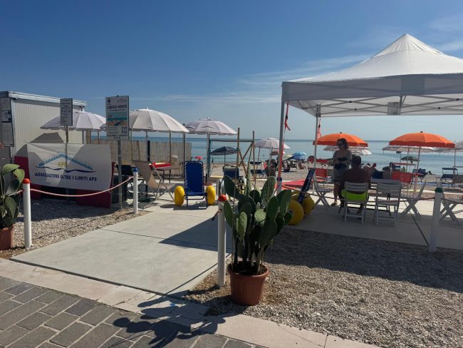 disabili spiaggia porto recanati (4)