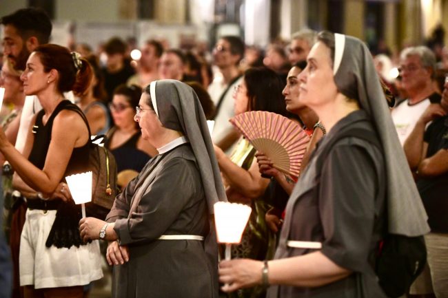 fiaccolata luigia fortunato omicidio loreto 20