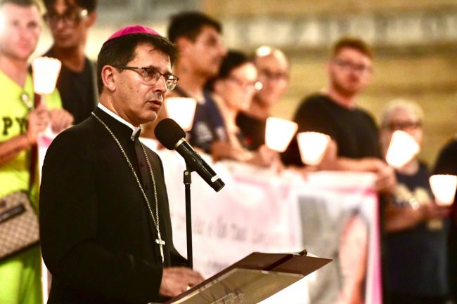 fiaccolata luigia fortunato omicidio loreto 21