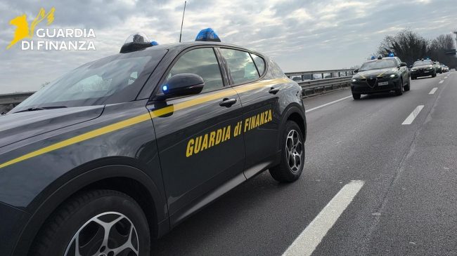 finanza guardia (2)