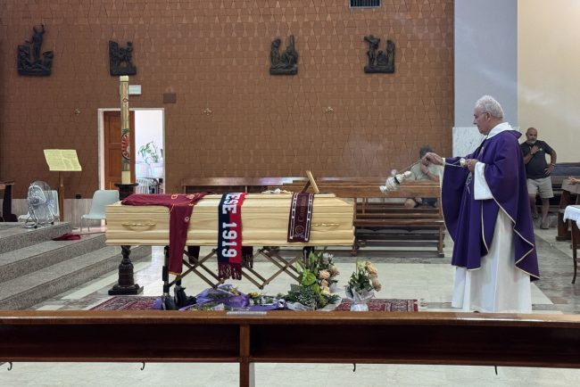 funerale marco pennesi - cristo re - civitanova - FDM (2)