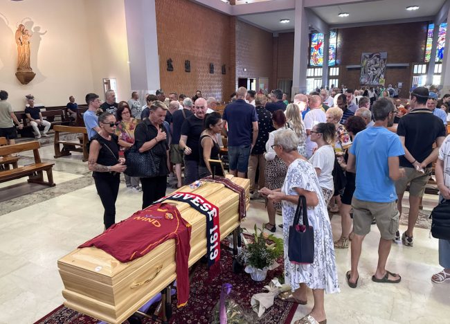 funerale marco pennesi - cristo re - civitanova - FDM (3)