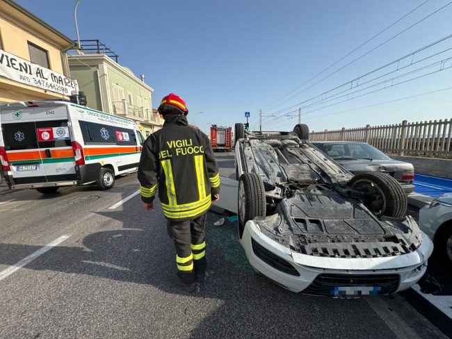 incidente civitanova statale 118 vigili del fuoco (2)