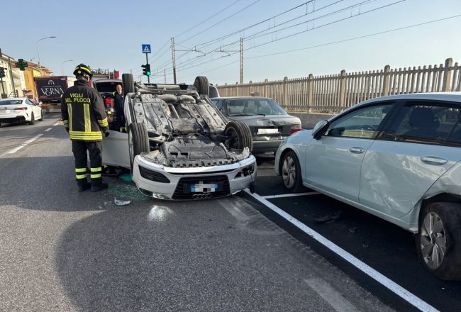 incidente civitanova statale 118 vigili del fuoco (4)