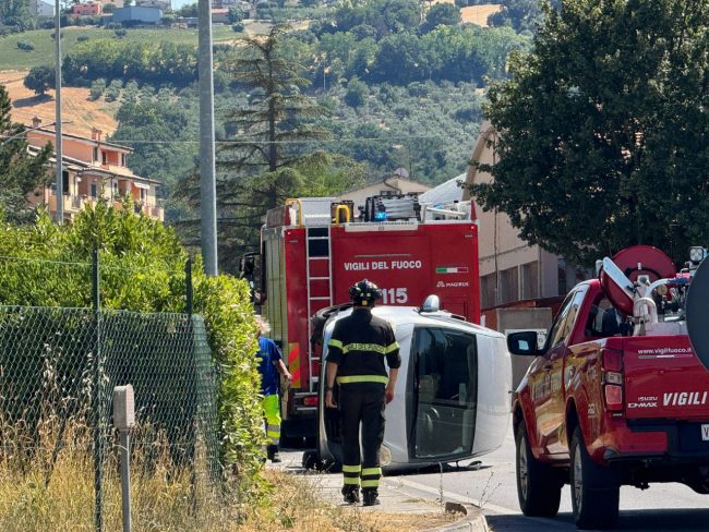 vigili fuoco incidente montelupone