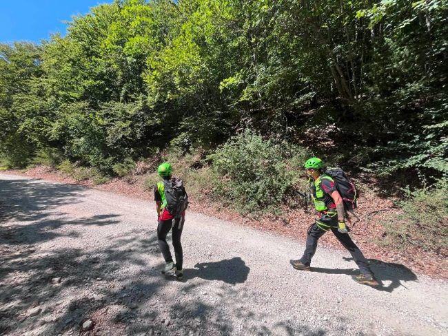 escursionista soccorsa in montagna 2