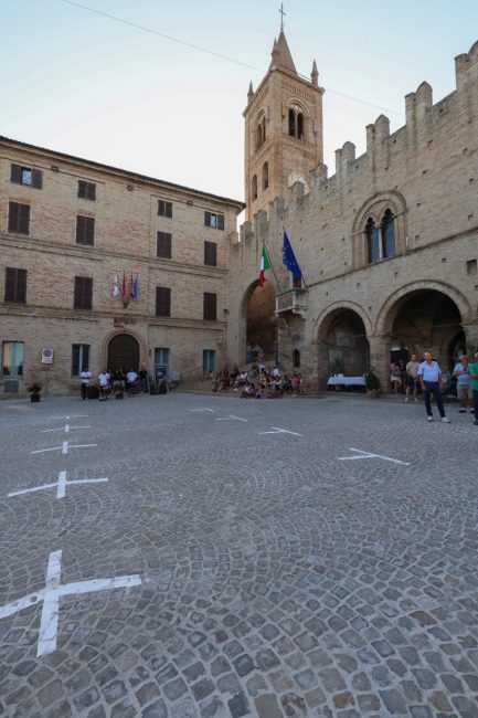 inaugurazione piazza unità d'italia montecassiano (2)
