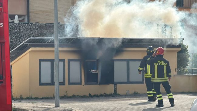 incendio contatori elettrici montelupone 4