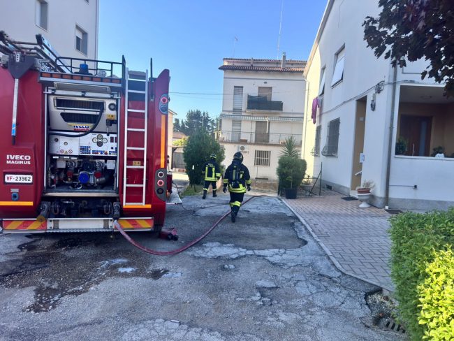 incendio garage villa san filippo 6