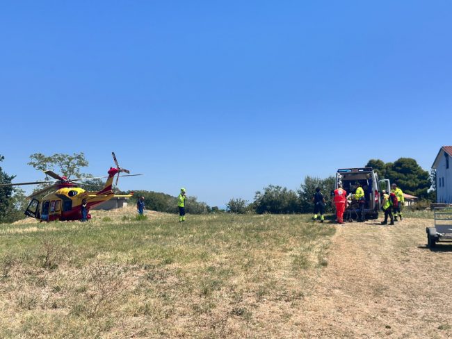 incidente moto potenza picena 8