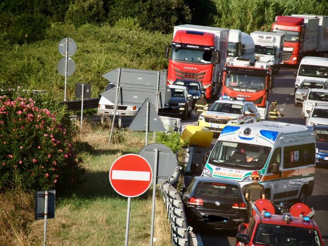 incidente superstrada civitanova 3