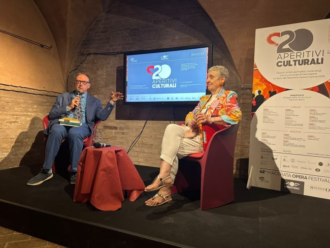 luca scarlini agli aperitivi culturali