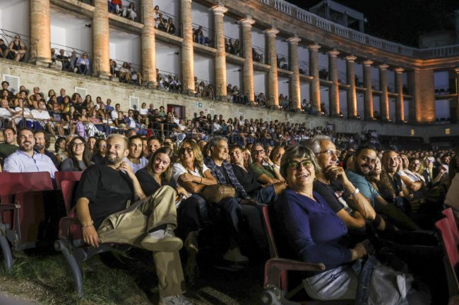 max angioni sferisterio live36